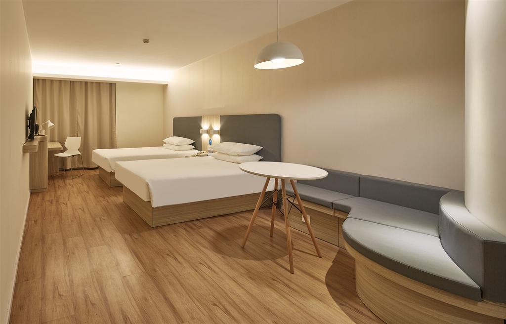 Hanting Hotel Suzhou International World Studios Екстер'єр фото