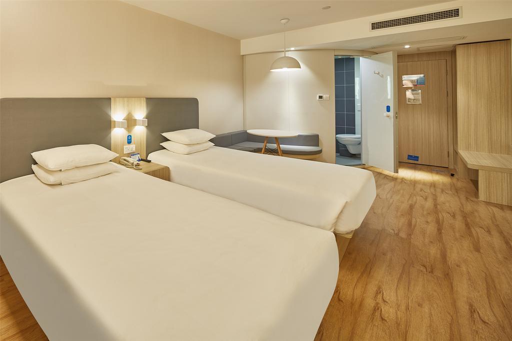 Hanting Hotel Suzhou International World Studios Екстер'єр фото